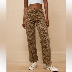 American Eagle Stretch Leopard High-Waisted Stovepipe Ankle Pant NWT